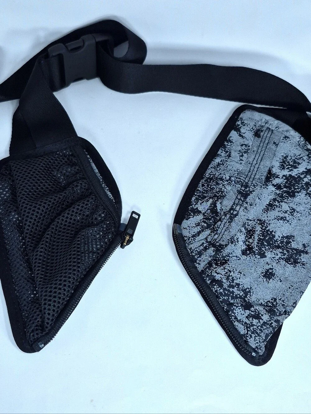 Adidas/Johji Yamamoto Y-3 Reflective Belt Bag/Crossbody Sling